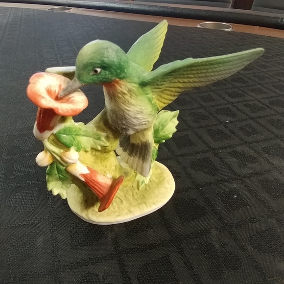 LEFTON Hummingbird Figurine - Picture 2 of 3